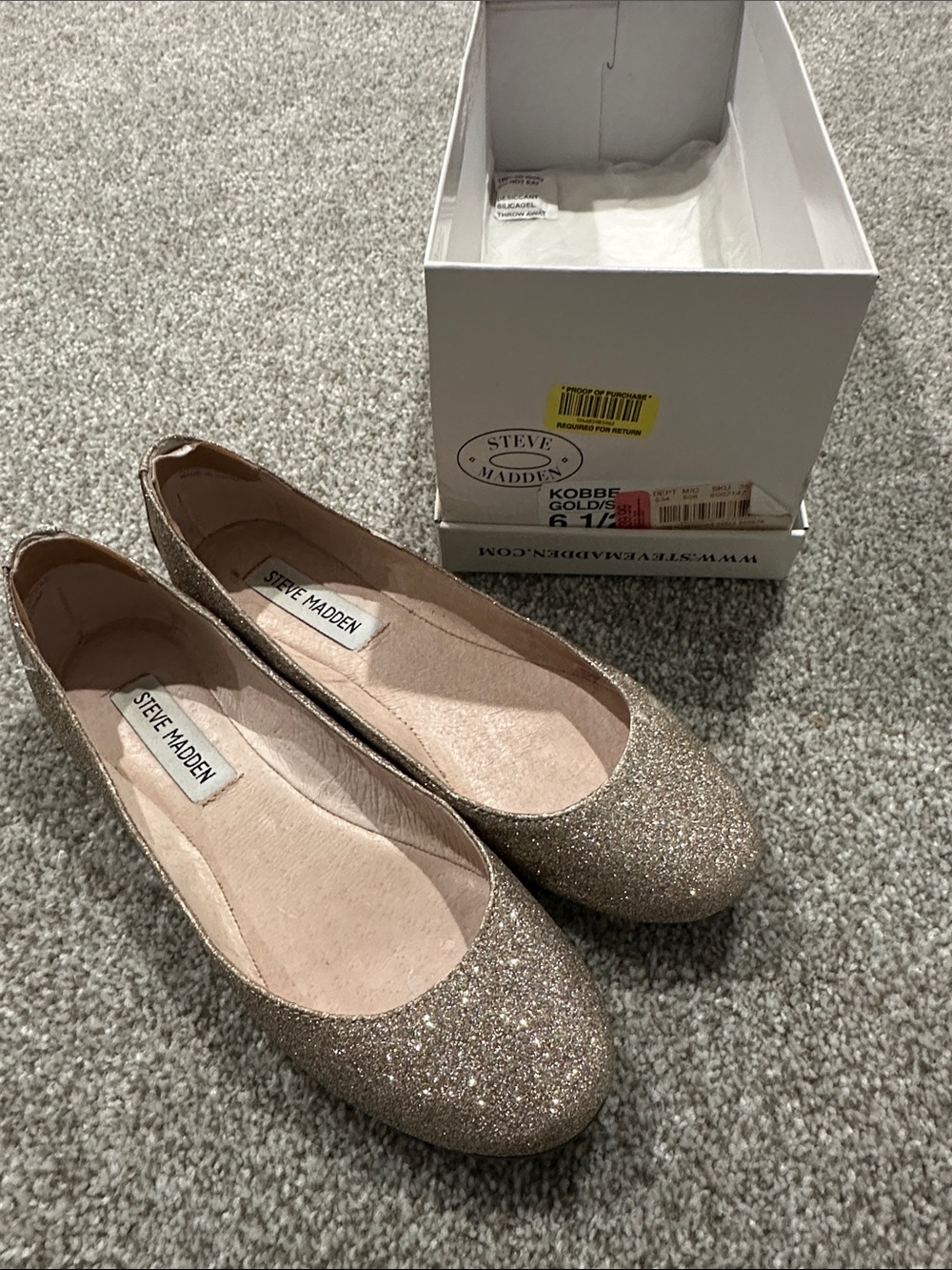 Steve Madden Gold Glitter Round-Toe Ballet Flats